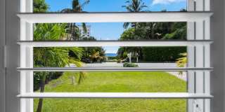801 Hibiscus Avenue Gallery 17