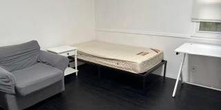 18 Fraternity Lane Gallery 11