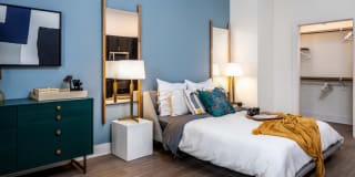 The Standard River District Gallery 10