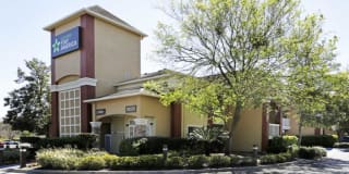 Jacksonville - Southside - St. Johns Towne Ctr. Gallery 22