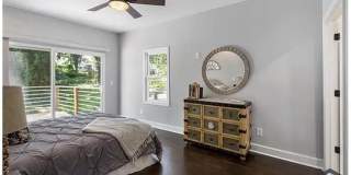 Room in 5 Bedroom Home at Dill Ave SW Gallery 23