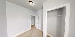 706 E. 43rd Street Gallery 21