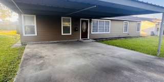 2237 11th Street Gallery 1