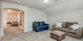 Westside area for Short or Long Term Rental (Completely Furnished) Beautiful 3 bed/2.5 baths plus Office space Gallery 59