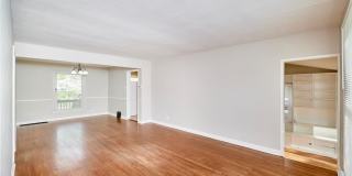 807 Selma Avenue Gallery 11