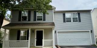 Spacious 4-Bedroom Home in the Licking Heights School District Gallery 1