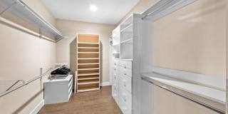 80504 Pebble Beach Gallery 27