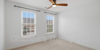 42693 Rolling Rock Sq Gallery 19