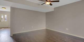 22 Spring View Gallery 18