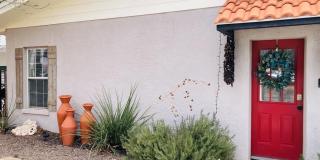 104 E Waco St Gallery 1