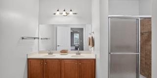 Spacious 2BR Condo in La Plata Gallery 25