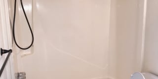 Brookshore Apartments Gallery 9