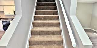 Avalon Cove Townhomes Gallery 28
