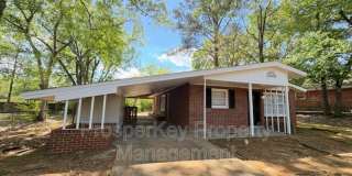 2736 Chevy Chase Dr Gallery 2