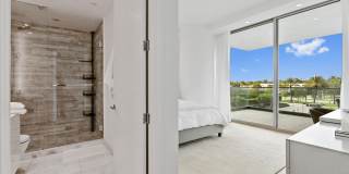 10203 Collins Avenue Gallery 33