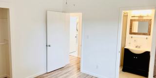 Mid Century Bungalow in prime Clairemont location! Gallery 19