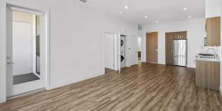 Huxley Gallery 10
