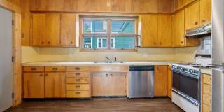 1721 Clay Street Gallery 6