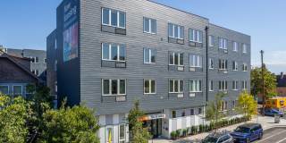 The Frankie Gallery 39