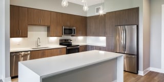 AMLI South Shore Gallery 36