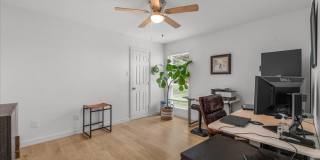Luxury Lease on 1+ Acre with Saltwater Pool & Workshop in Ponder ISD! Gallery 20