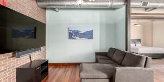 Luxury Furnished Old Town Condo – Modern Elegance in the Heart of Fort Collins Gallery 5