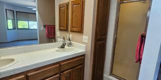 Stunning House with a Pool in West Redding Coming Available in August! Gallery 12