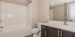 Esencia Sur Apartment Homes Gallery 48