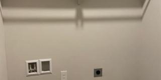 2525 North creek Lane Gallery 30