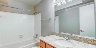 3176 Summit Square Dr # 4-E9 Gallery 16