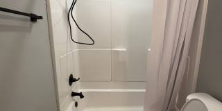 Spacious apartment in historic house! Gallery 12