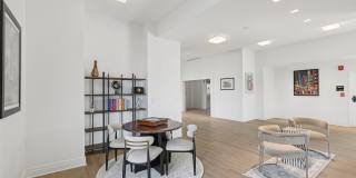 The Guardian Gallery 32