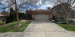 Gorgeous 3 bedroom plus office in Empire Ranch! Gallery 1