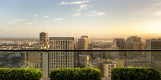 1900 Broadway Gallery 50