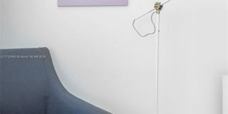 5445 Collins Ave Gallery 6