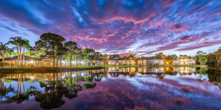 Lakeside Glen Gallery 55