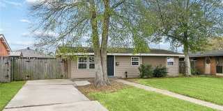 312 LYNNETTE Drive Gallery 1