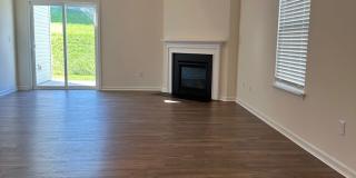 5 Bedroom / 3 Bath 2 Story Home Jonesborough, TN Gallery 4