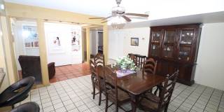 5602 N Camino Del Sol Gallery 4