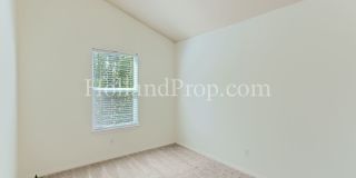 Charming and Comfortable Townhouse in Bethany Area! Gallery 21