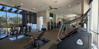 Beautiful  2Bd 2 Ba in Luxury Community Gallery 22