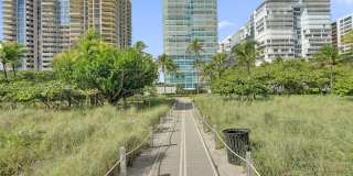 10101 Collins Ave Gallery 74