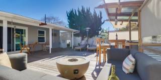***VACATION HOME AVAILABLE FROM MAY 15TH- OCTOBER 31ST*** MONTH TO MONTH Gallery 36