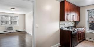 White House Apartments Gallery 6