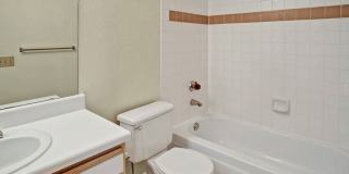 Breckenridge Apartment Homes Gallery 9