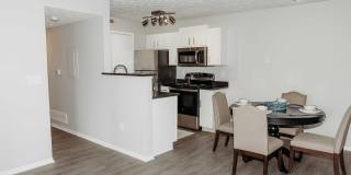 Enclave at Albany Park Gallery 16