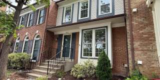 5832 APSLEY HOUSE Court Gallery 1