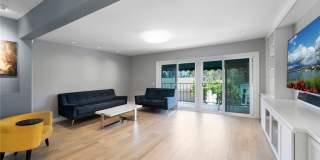2225 Vista Del Sol Gallery 9