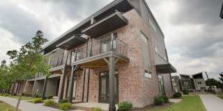 1825 S Watkins Street Gallery 2