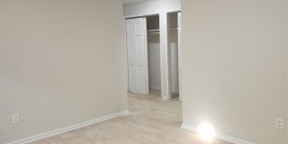 70 Elm Avenue Gallery 9